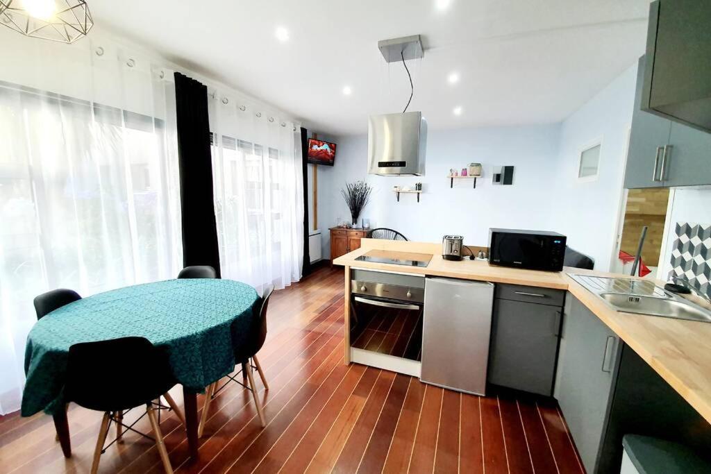 Appartement Lumineux Tout Confort De 33M2 Au Centre De Βαν Εξωτερικό φωτογραφία